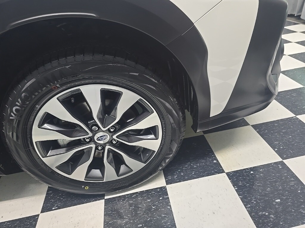 2023 Subaru Outback Limited photo 4