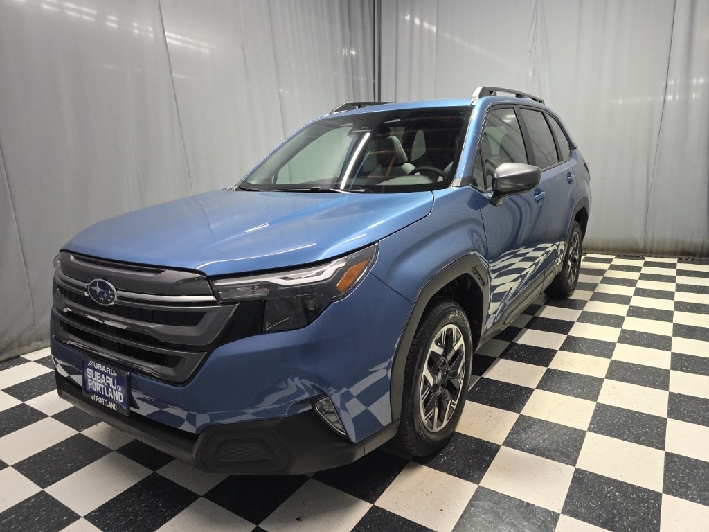Used 2025 Subaru Forester Premium SUV