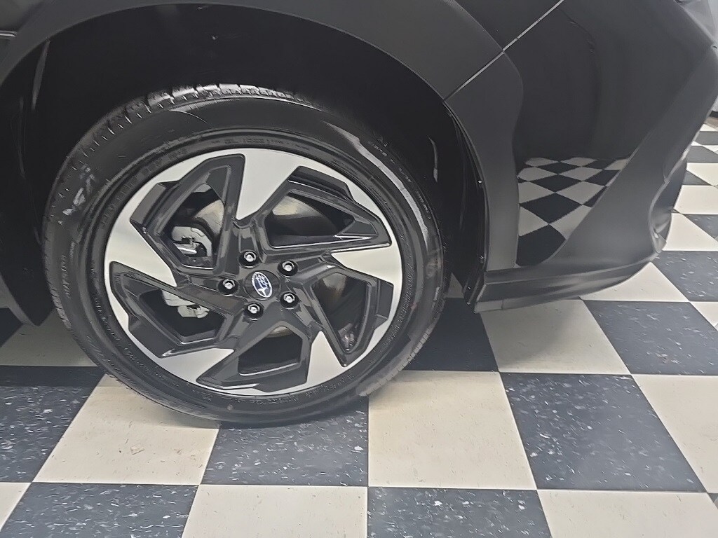 2024 Subaru Crosstrek Limited photo 4
