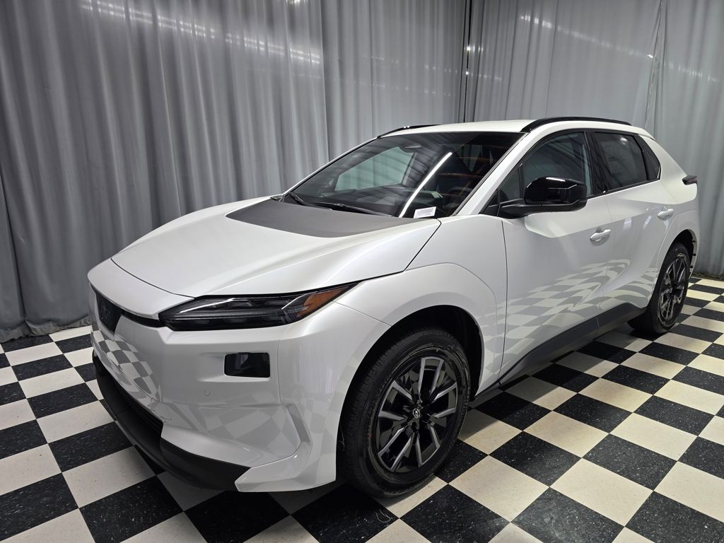 2026 Subaru Solterra Premium's photo