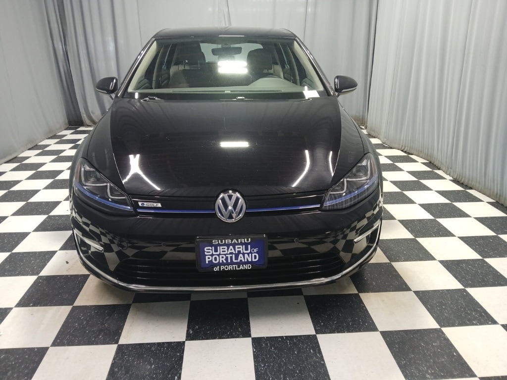 Used 2016 Volkswagen e-Golf e-Golf SEL Premium with VIN WVWPP7AU8GW913908 for sale in Portland, OR