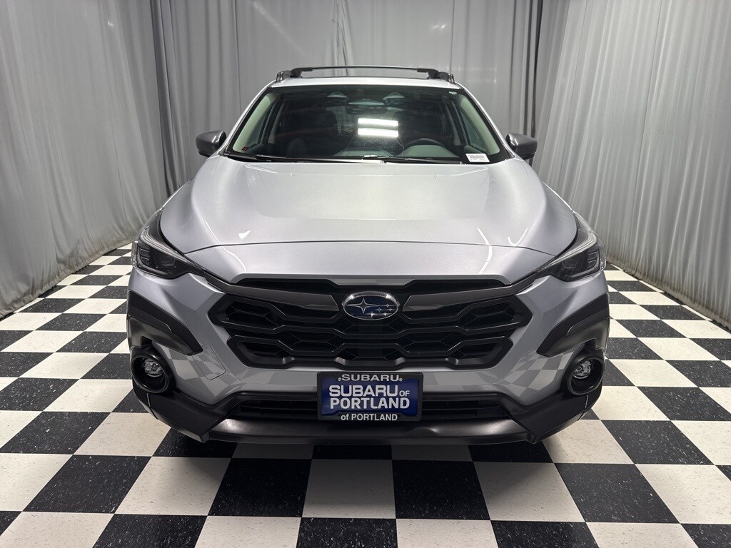 2024 Subaru Crosstrek Limited photo 2