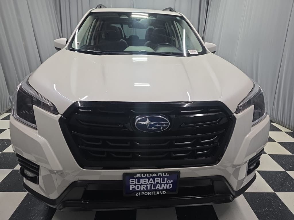 Used 2023 Subaru Forester Premium SUV