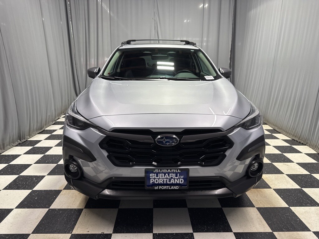 2024 Subaru Crosstrek Limited photo 2