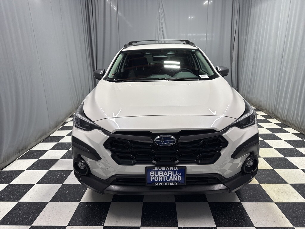 2024 Subaru Crosstrek Limited photo 2