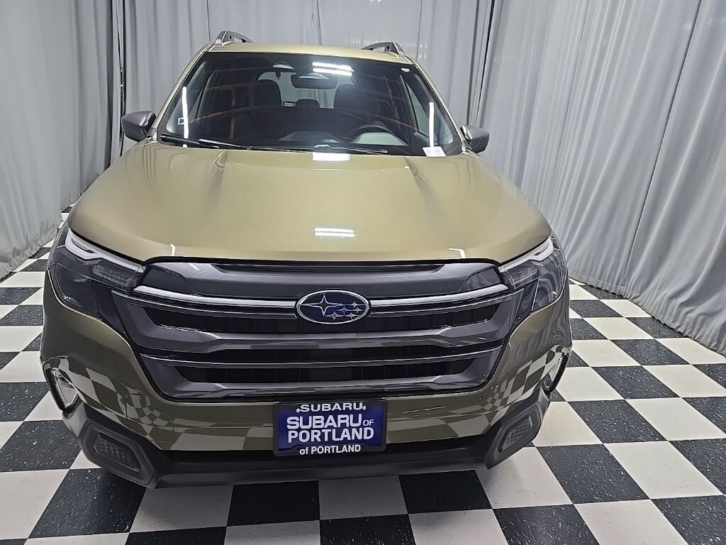 Used 2025 Subaru Forester Premium SUV