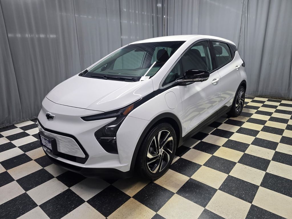 2023 Chevrolet Bolt EV 2LT Auto's photo