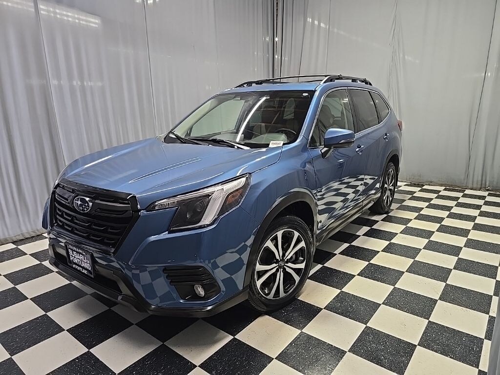 Used 2023 Subaru Forester Limited SUV