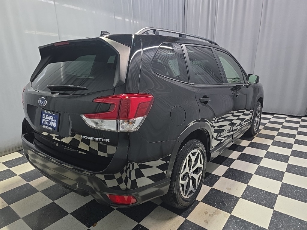 Certified 2022 Subaru Forester Premium SUV