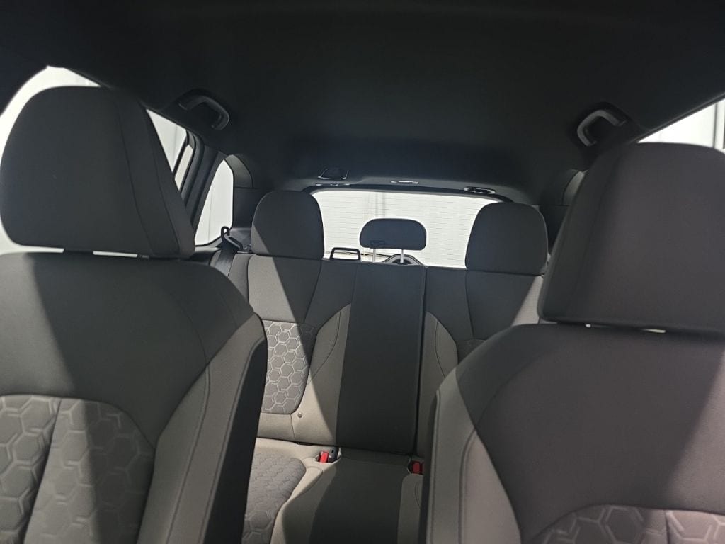 2026 Subaru Forester Base - Photo 16