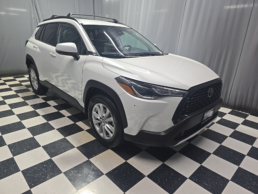 Used 2022 Toyota Corolla Cross LE SUV