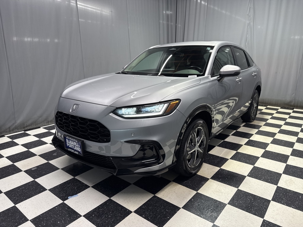 2023 Honda HR-V EX-L's photo