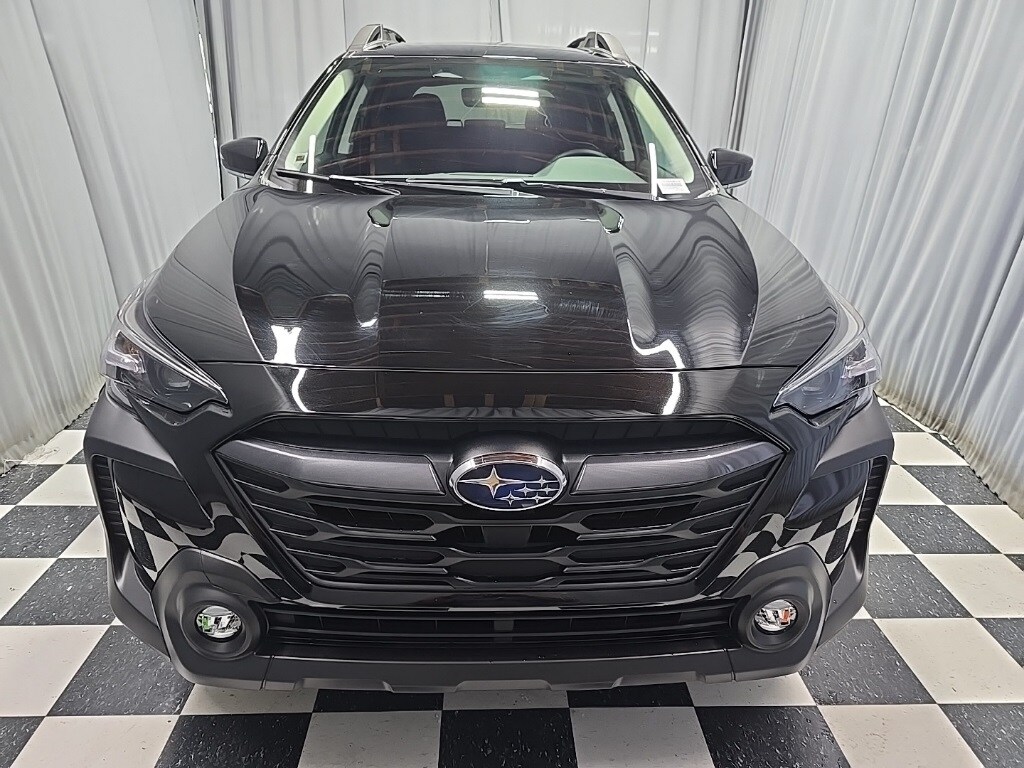 2025 Subaru Outback Premium photo 2