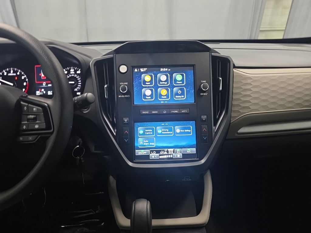 2026 Subaru Forester Base - Photo 11