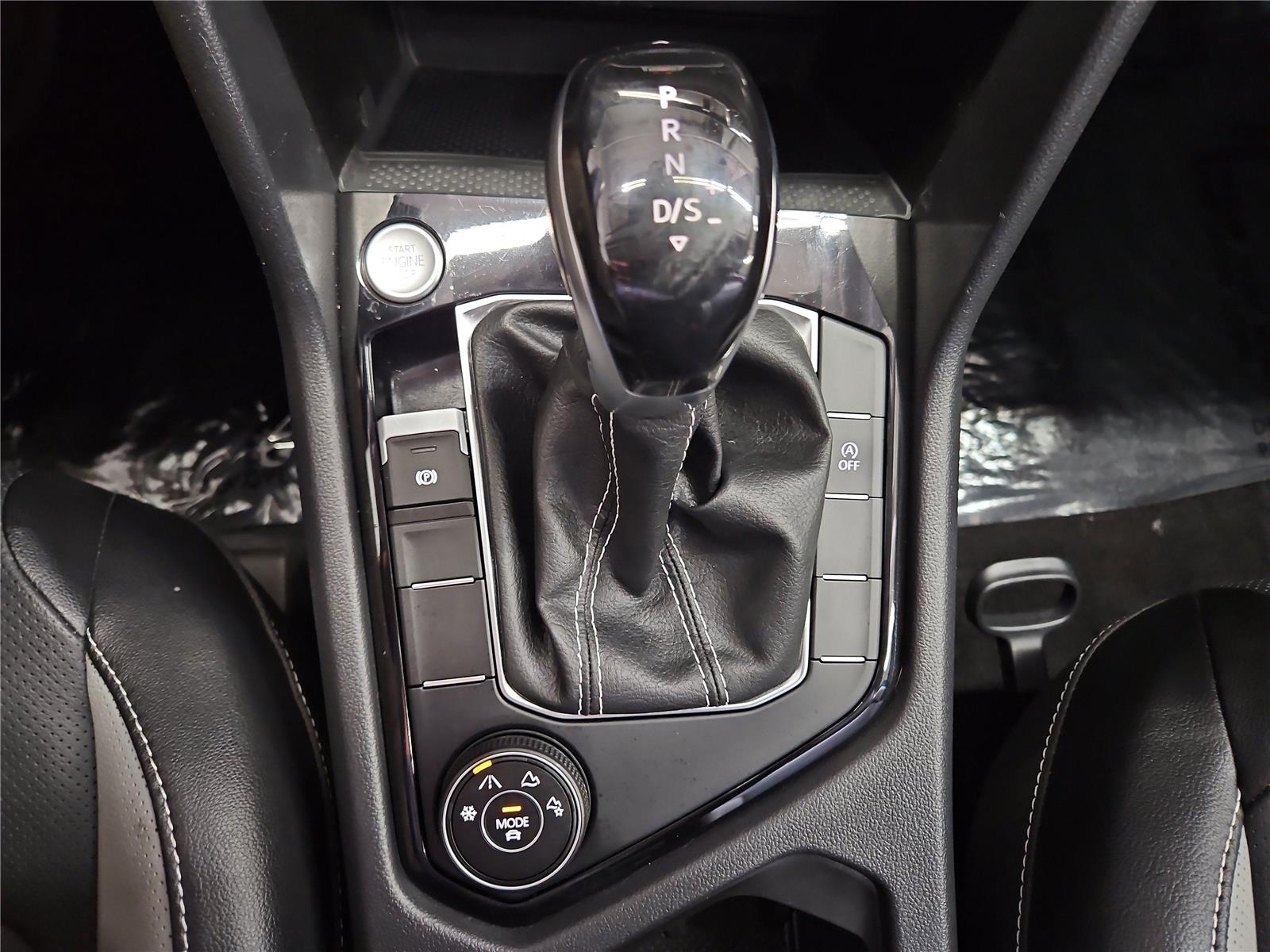 2023 Volkswagen Taos SEL - Photo 20