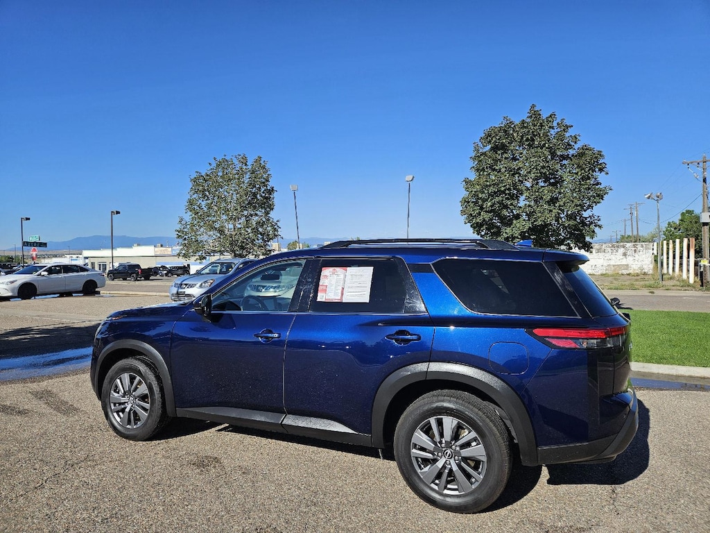 Certified 2024 Nissan Pathfinder SV SUV