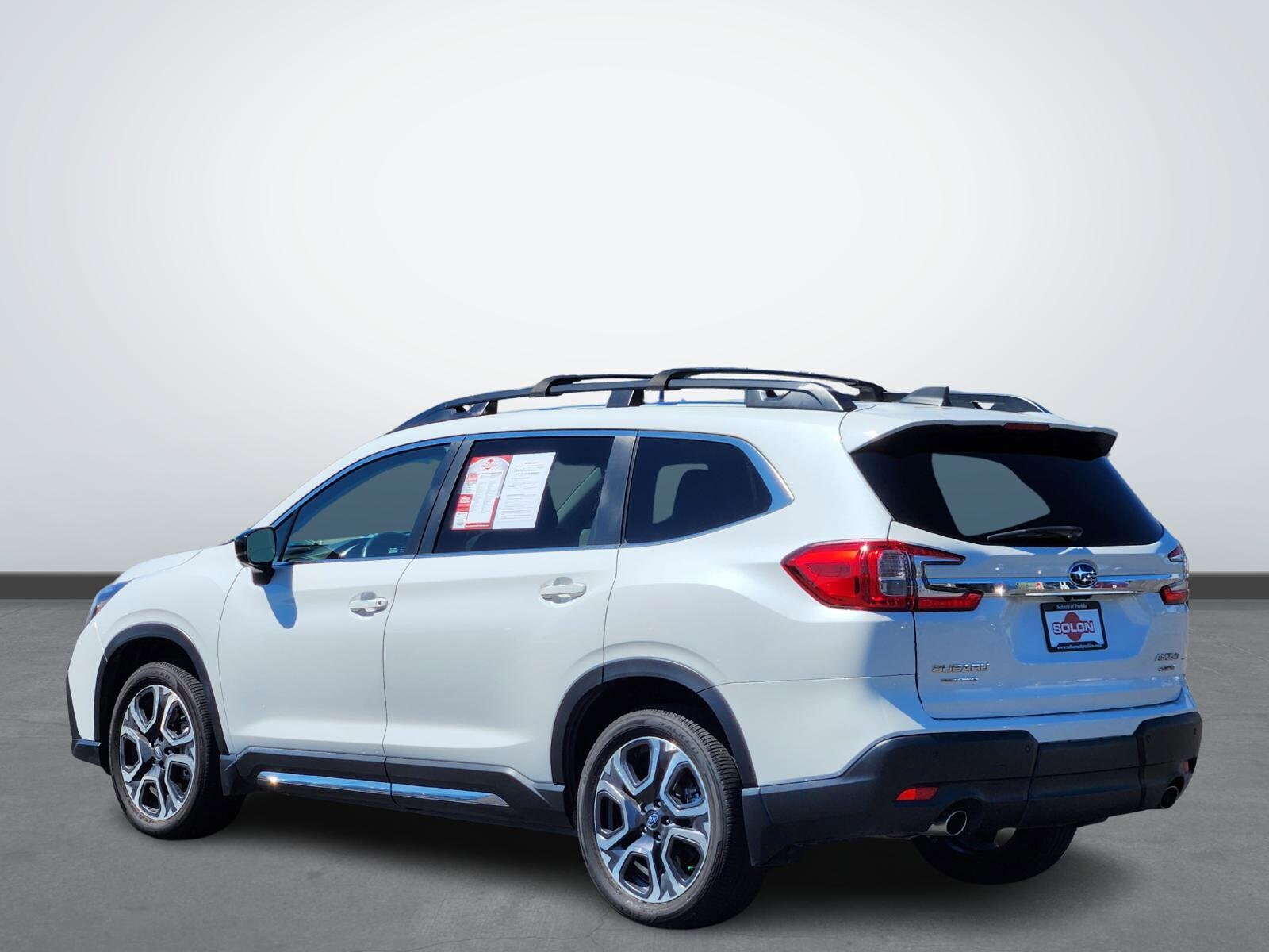 2024 Subaru Ascent Limited photo 3