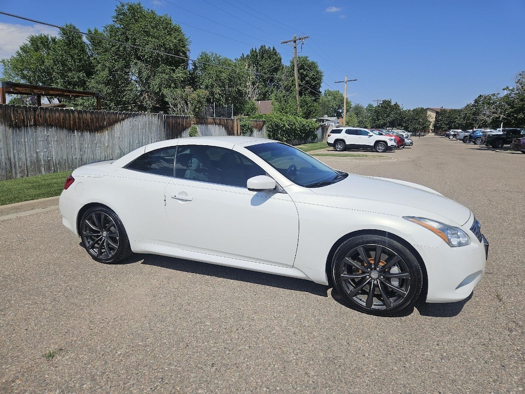 Used 2009 INFINITI G37 Convertible Base Convertible