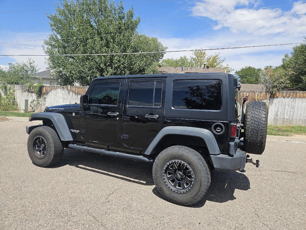 Used 2017 Jeep Wrangler Unlimited Rubicon SUV