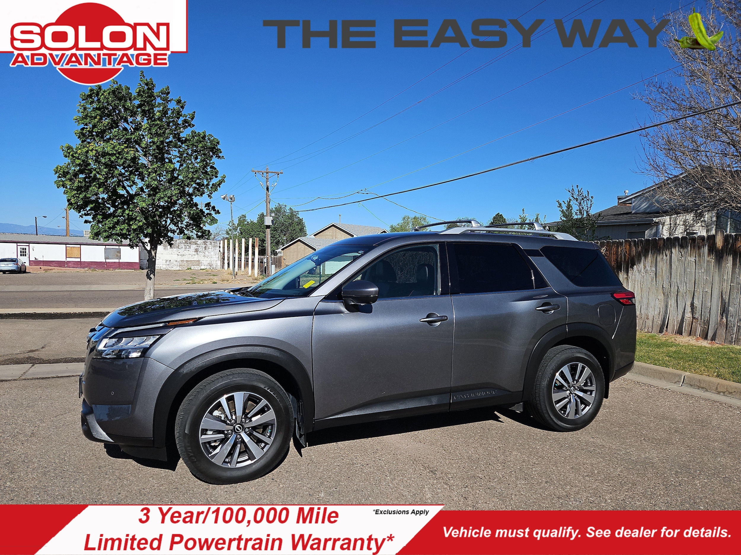 2023 Nissan Pathfinder SL