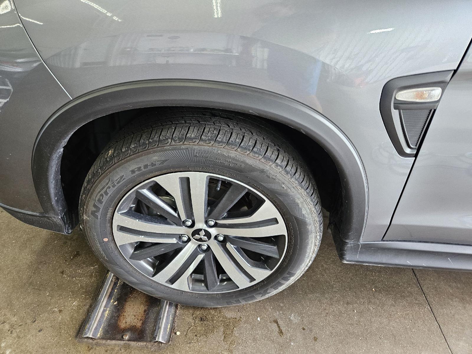 2025 Mitsubishi Outlander Sport ES - Photo 20