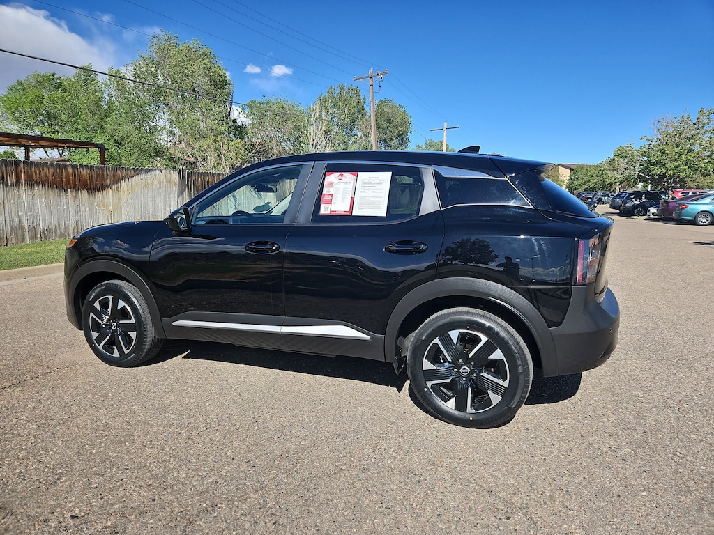 Used 2025 Nissan Kicks SV SV AWD
