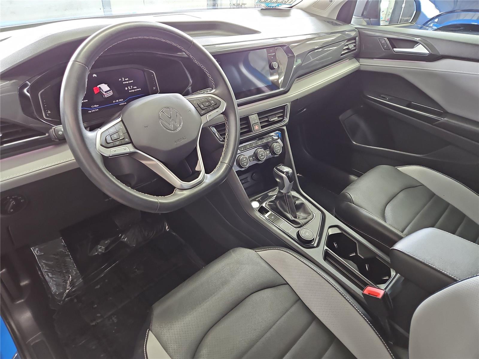 2023 Volkswagen Taos SEL - Photo 16