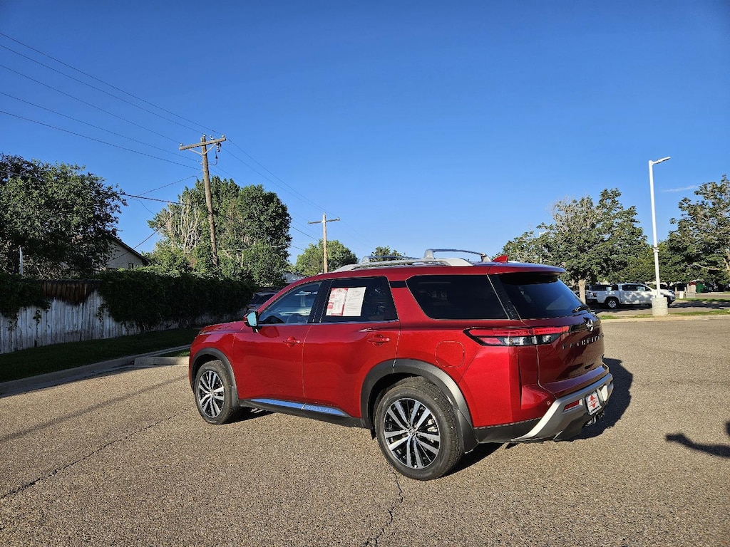 Certified 2025 Nissan Pathfinder Platinum SUV