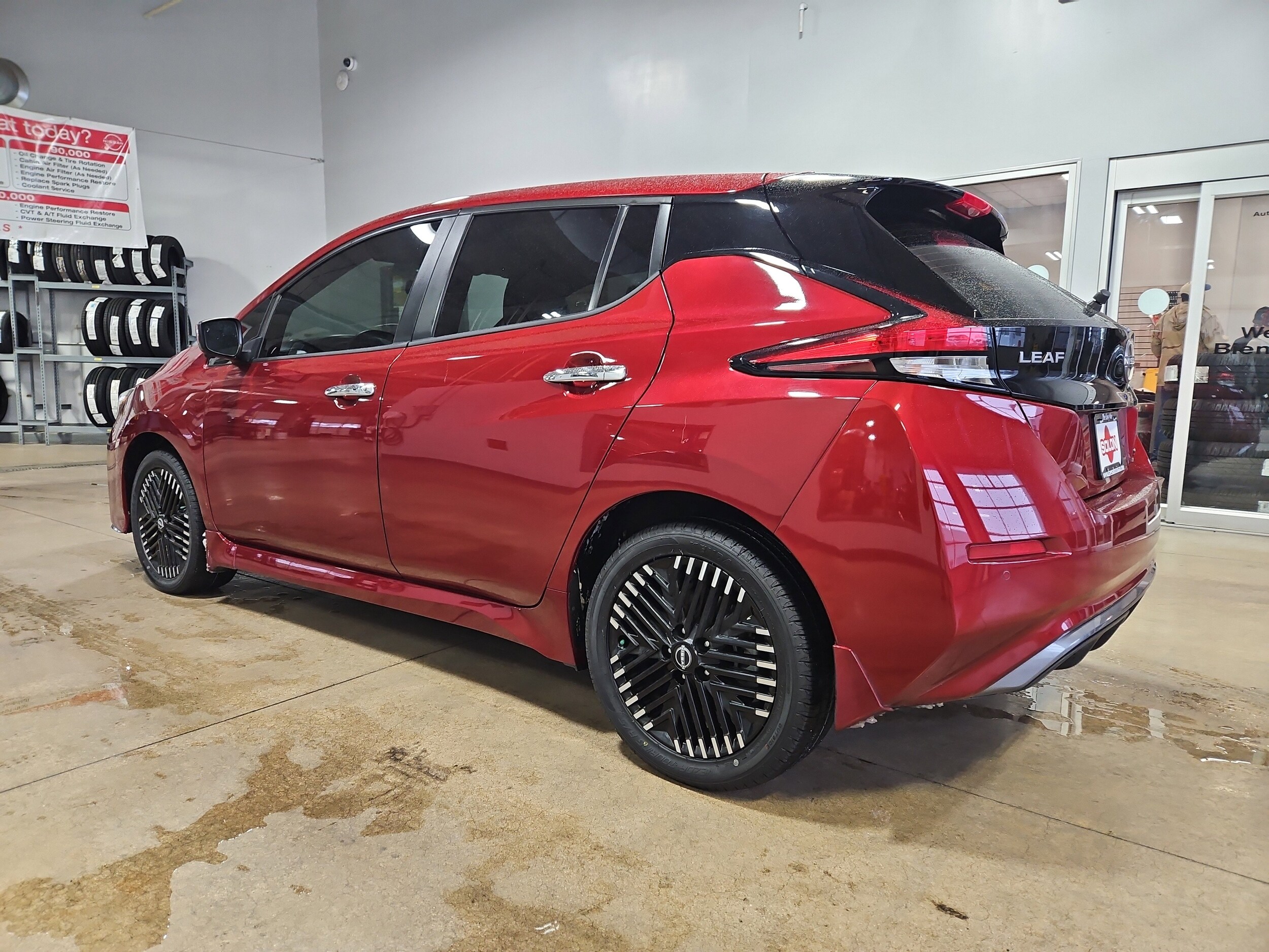 2024 Nissan Leaf SV Plus photo 4