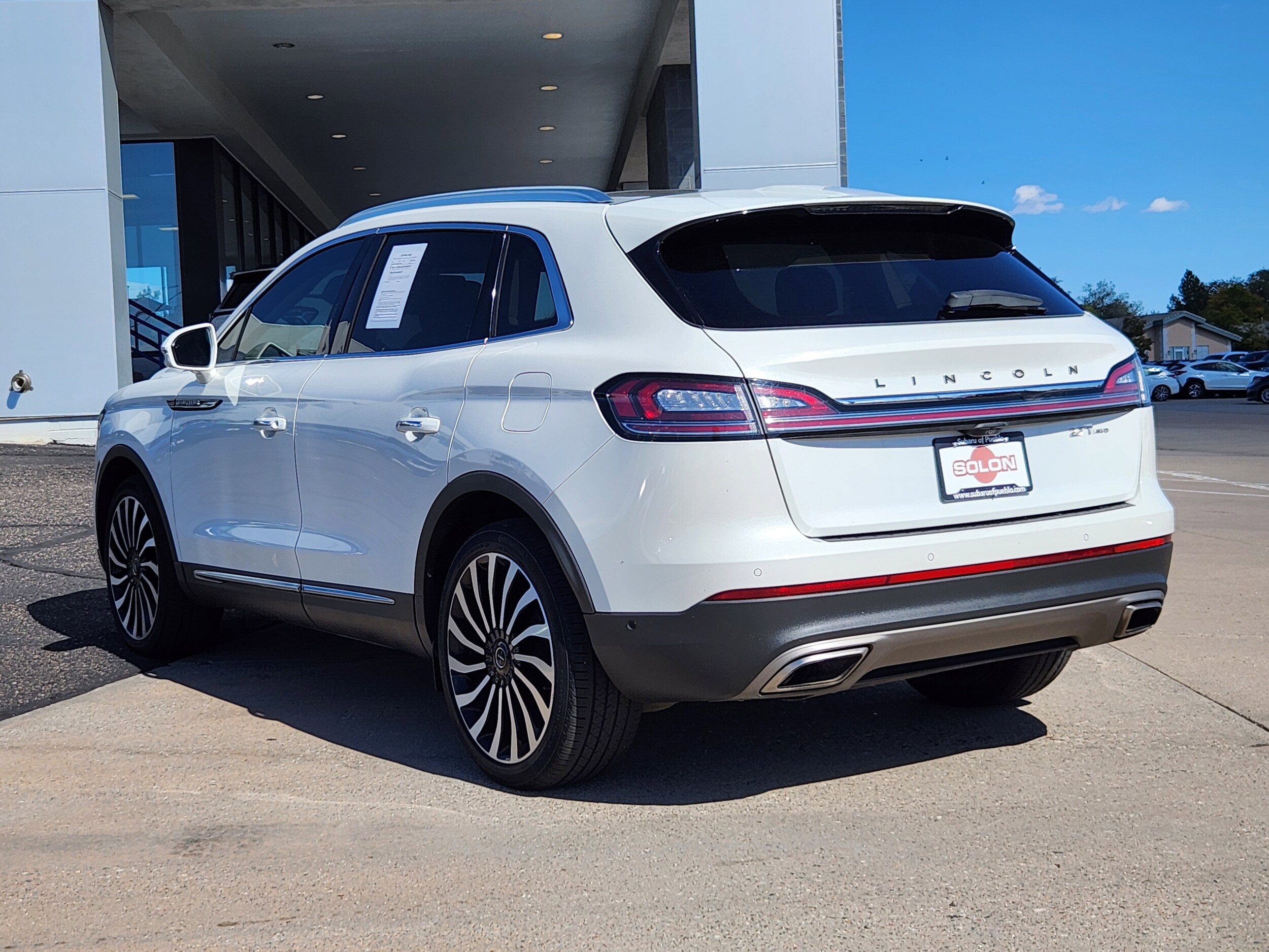 2020 Lincoln Nautilus Black Label photo 2