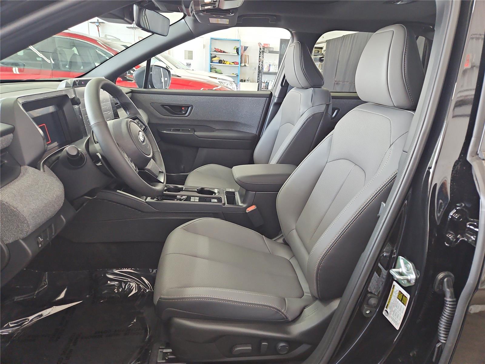 2026 Subaru Outback Limited - Photo 8