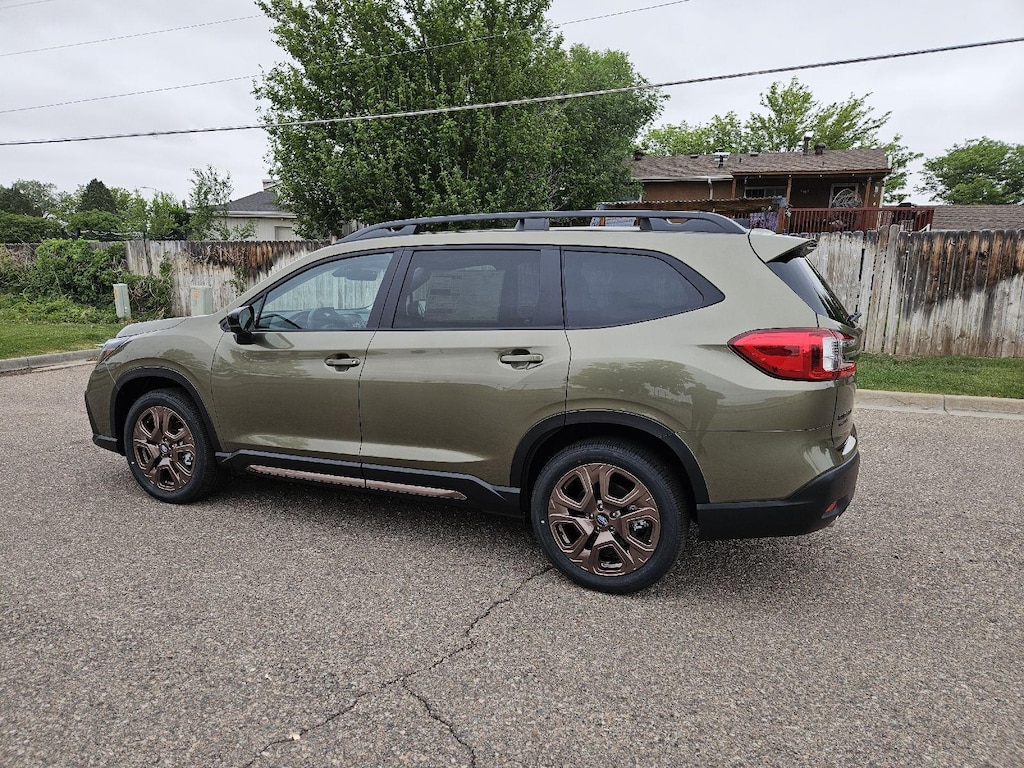 New 2026 Subaru Ascent Limited Bronze Edition SUV