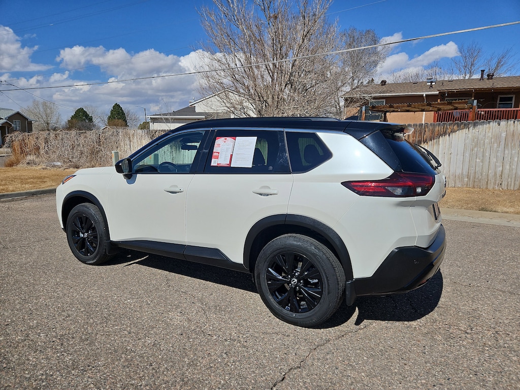 Used 2023 Nissan Rogue SV AWD SV