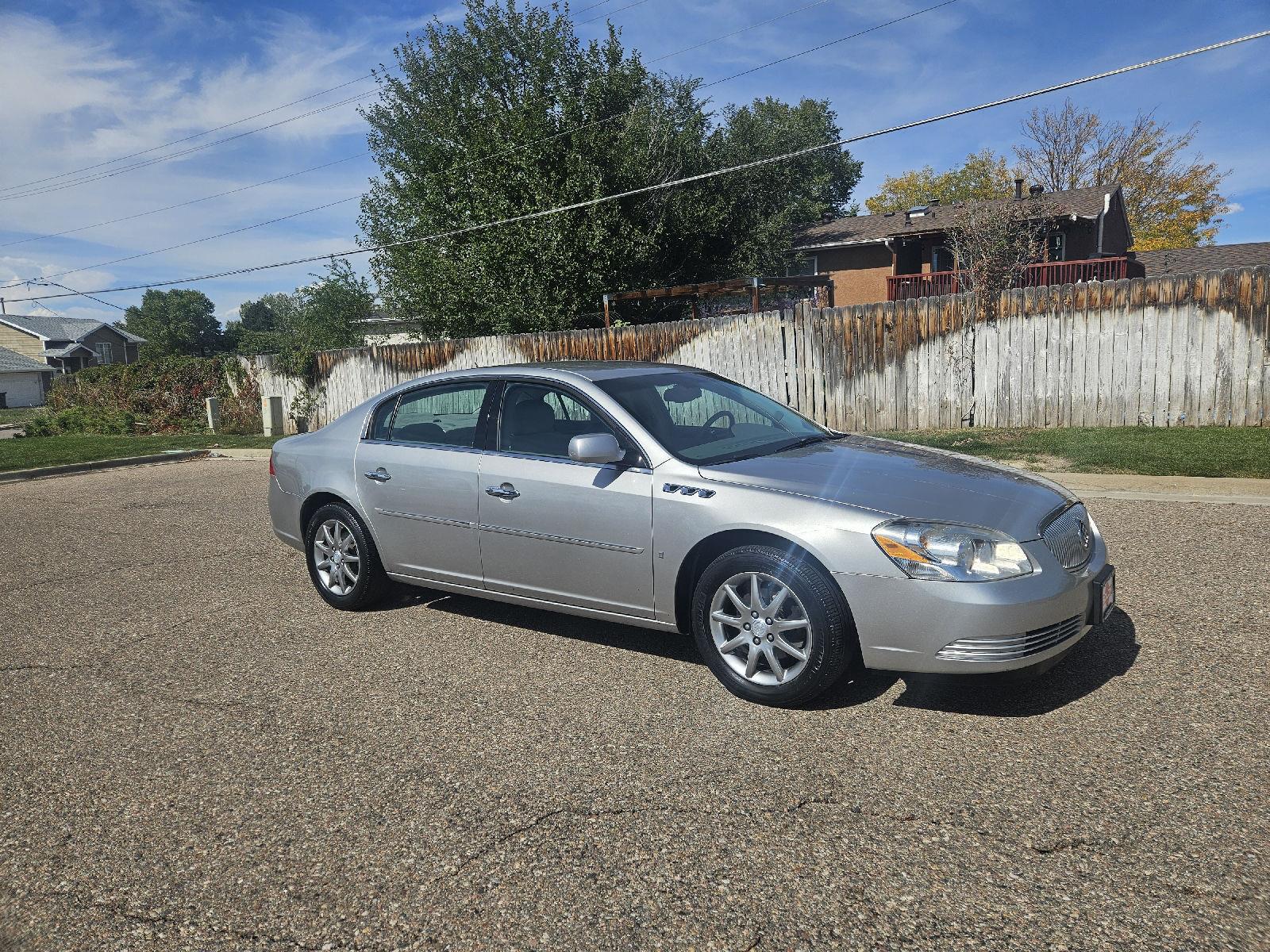 Used 2007 Buick Lucerne CXL with VIN 1G4HD57227U185100 for sale in Pueblo, CO