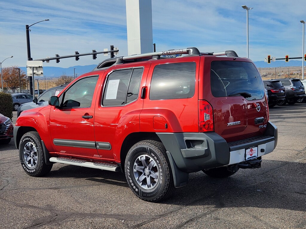 Used 2015 Nissan Xterra PRO-4X 4WD  Auto Pro-4X