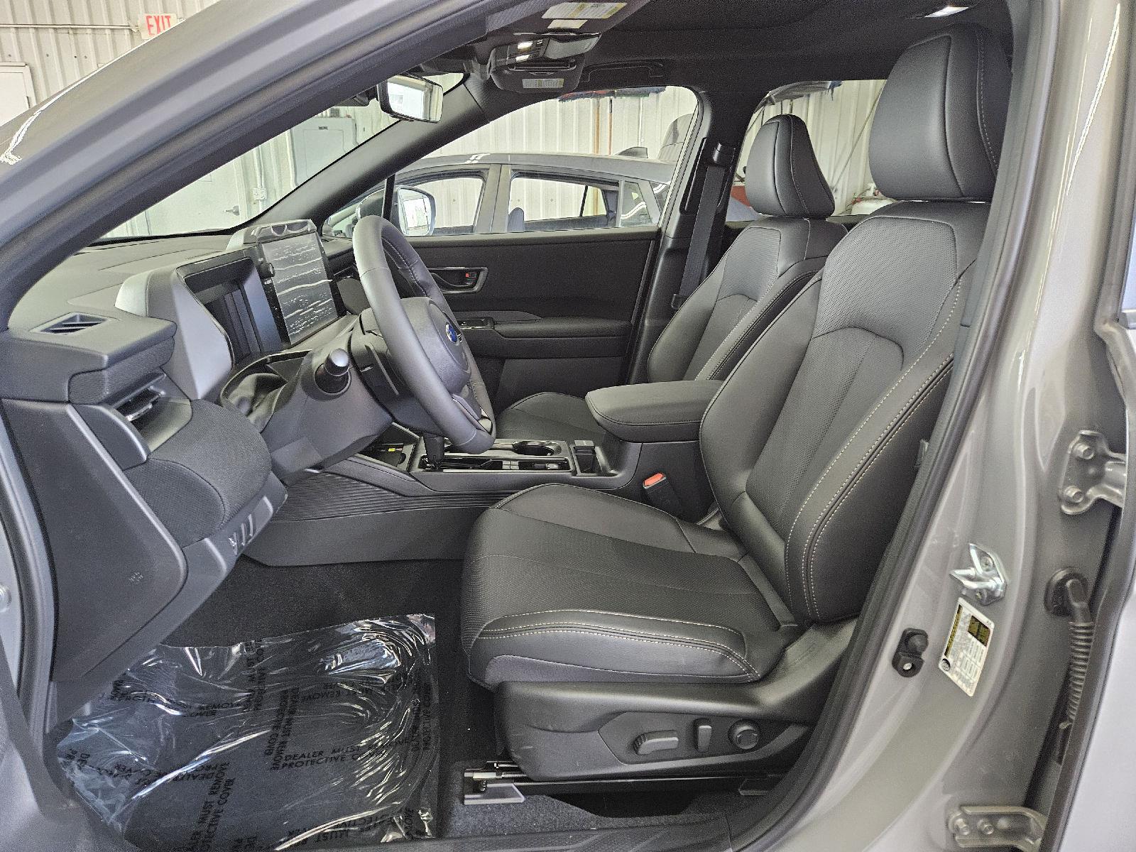 2026 Subaru Outback Limited - Photo 8