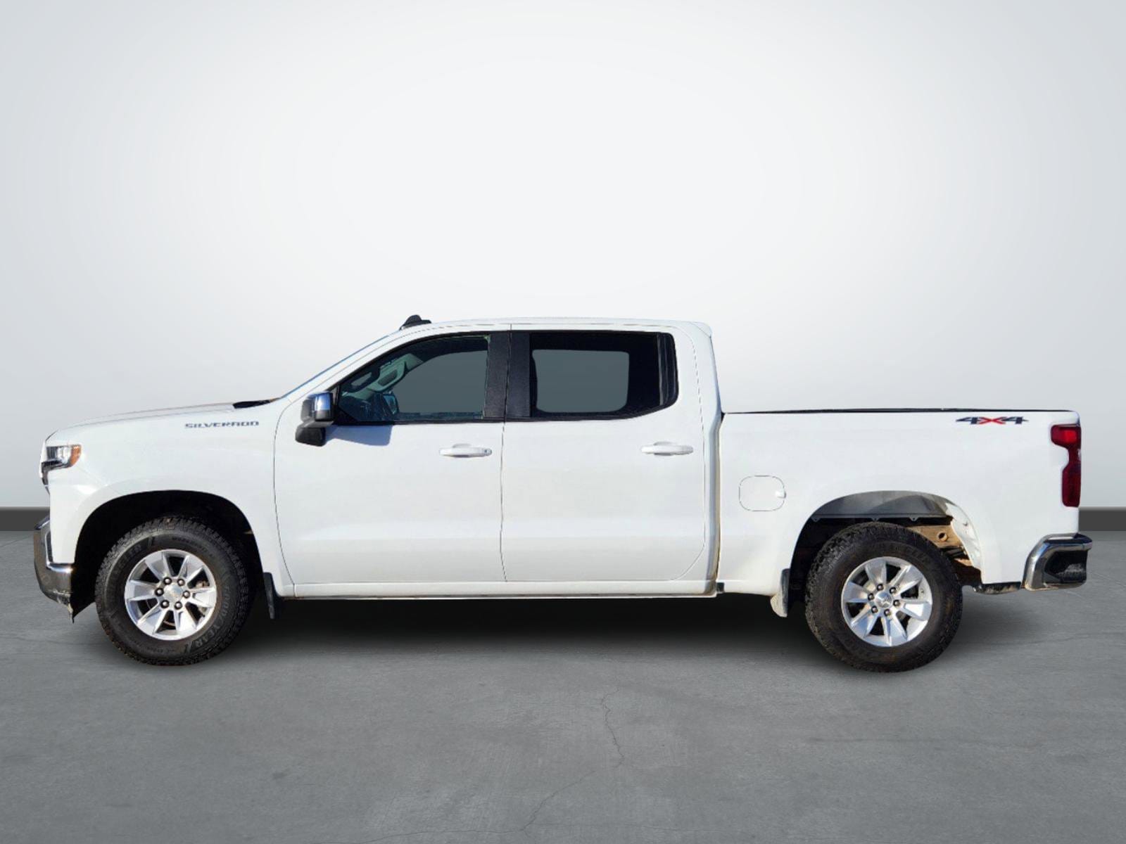 Used 2020 Chevrolet Silverado 1500 LT with VIN 1GCUYDED7LZ326617 for sale in Pueblo, CO