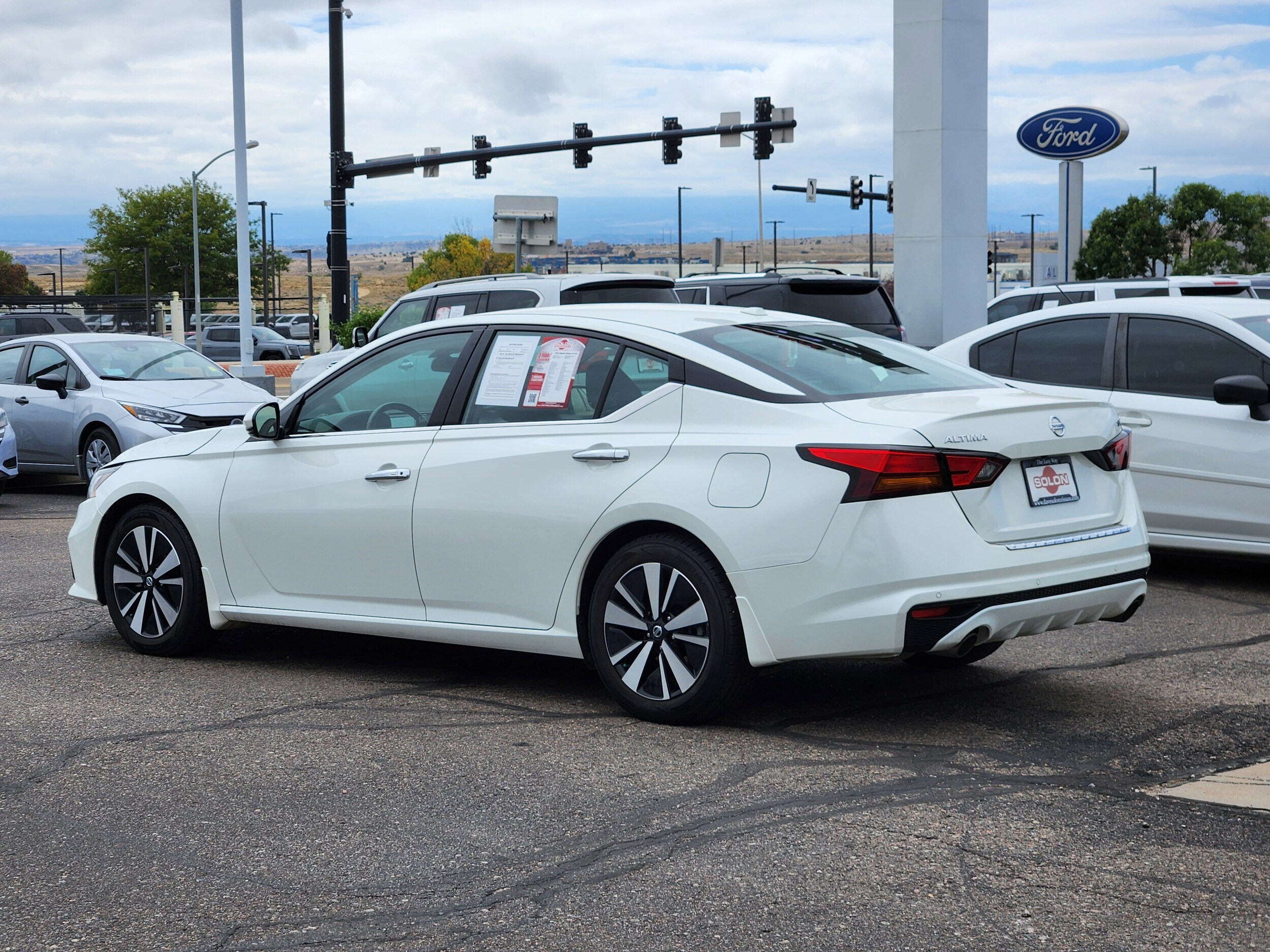 2022 Nissan Altima 2.5 SV photo 3