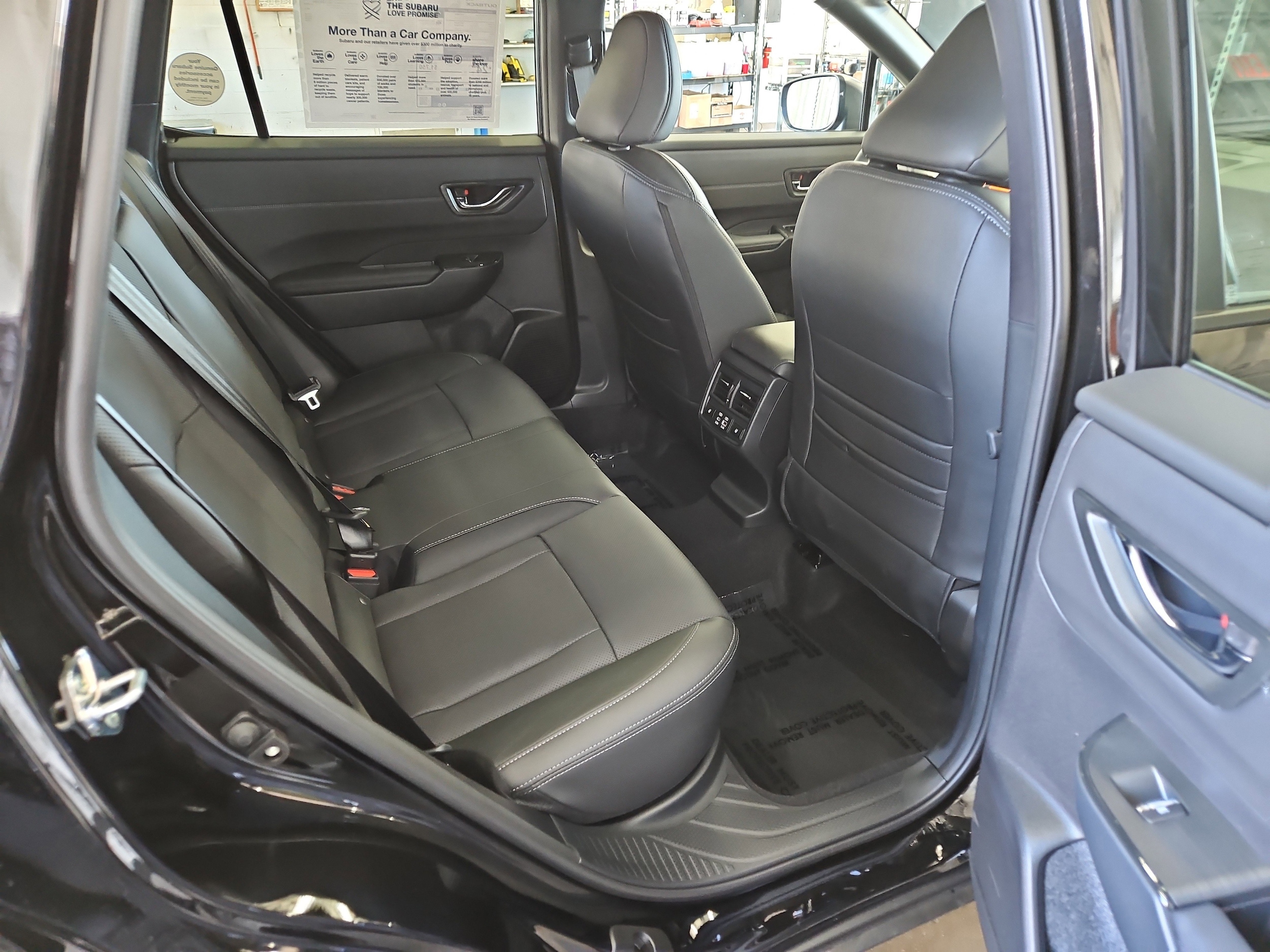 2026 Subaru Outback Limited - Photo 10