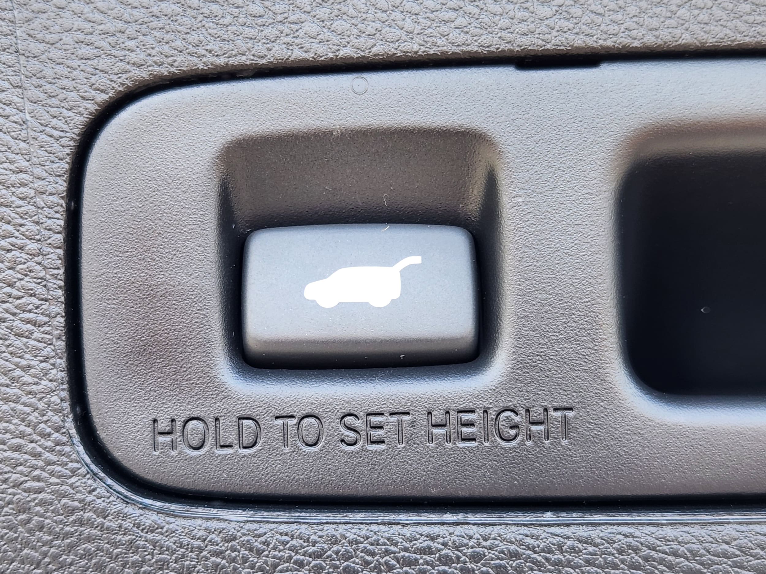 2022 Honda CR-V Touring - Photo 14