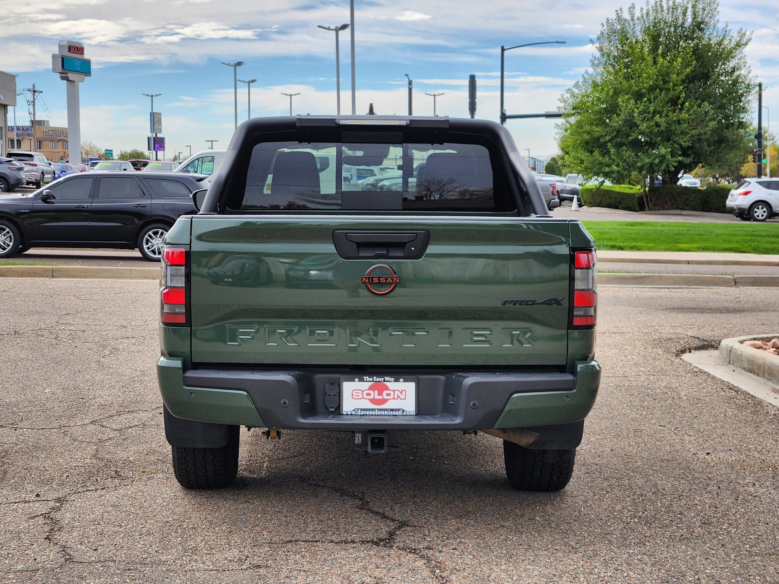 2023 Nissan Frontier Crew Cab PRO-4X photo 4