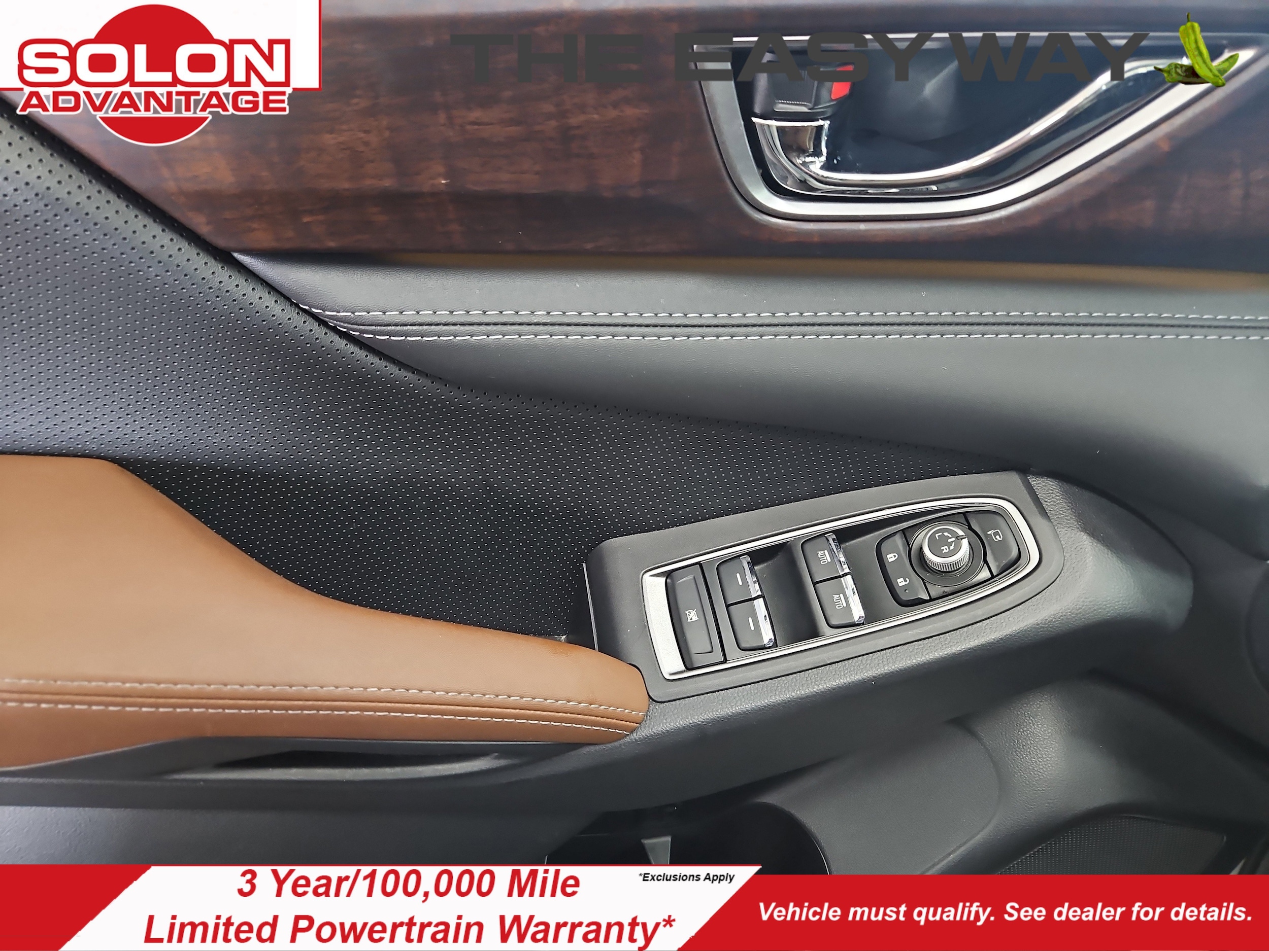 2023 Subaru Ascent Touring's photo