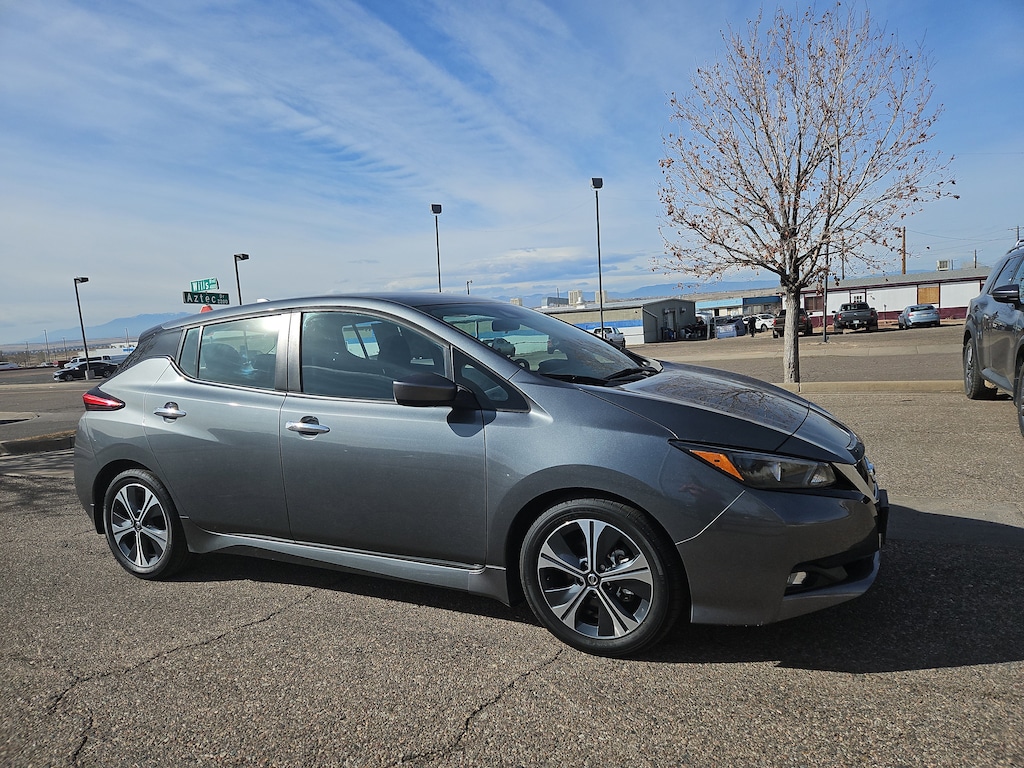 Used 2020 Nissan Leaf SV Hatchback