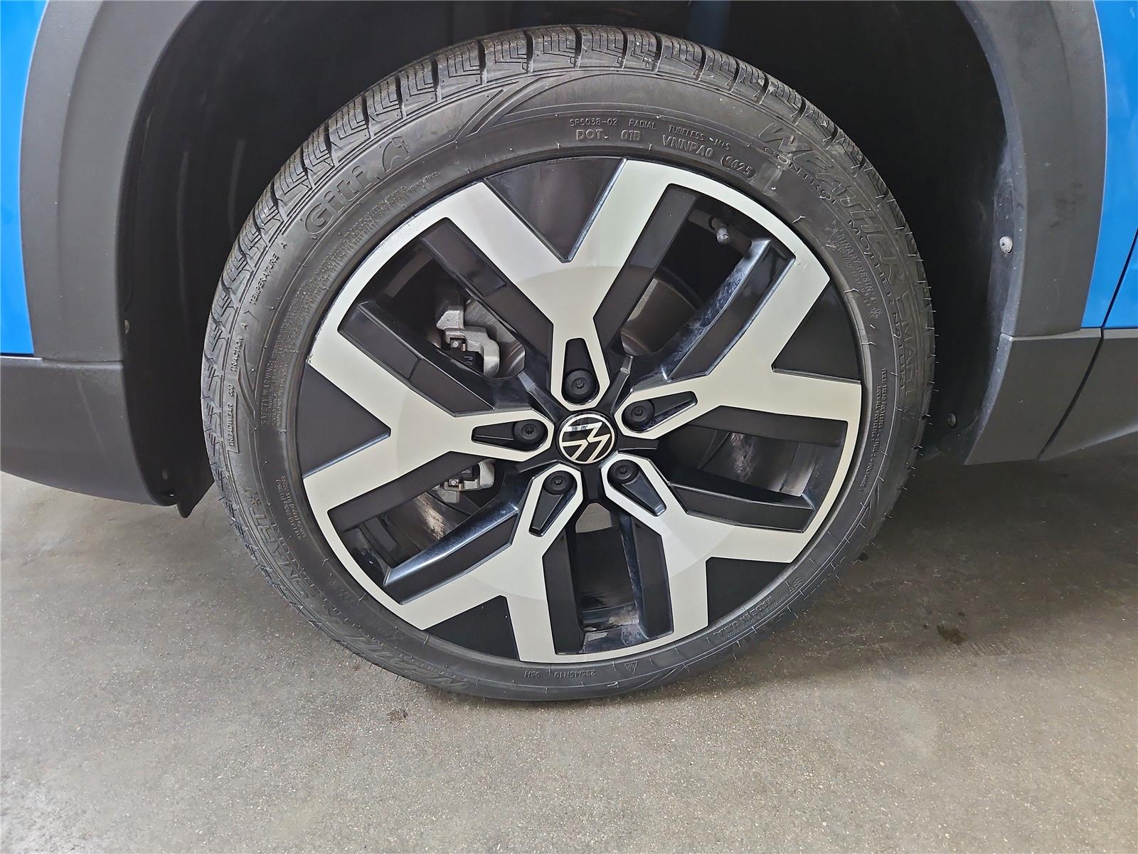 2023 Volkswagen Taos SEL - Photo 23