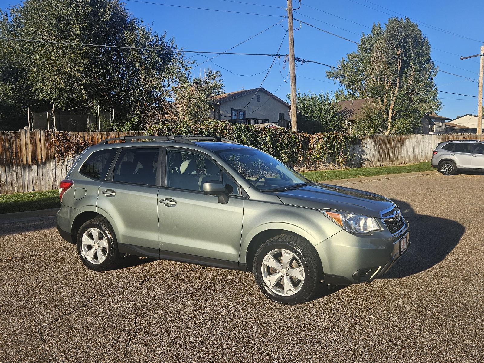 Used 2016 Subaru Forester i Premium with VIN JF2SJADC6GG426942 for sale in Pueblo, CO