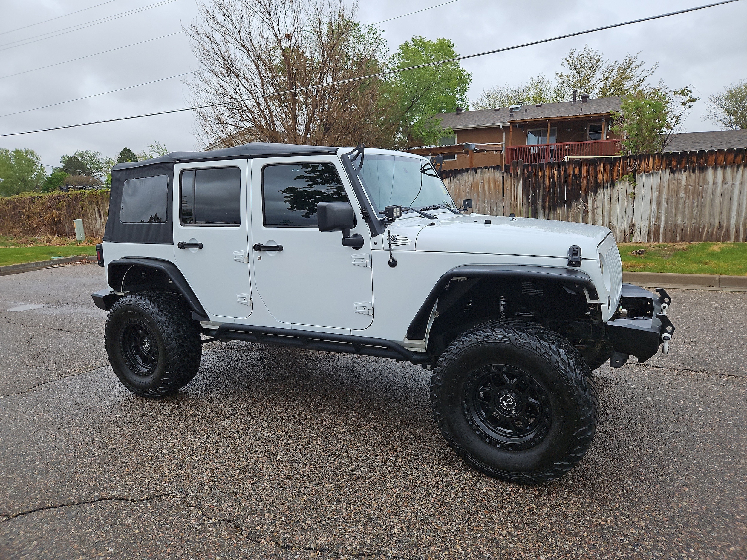 Used 2018 Jeep Wrangler JK Unlimited Sport S with VIN 1C4HJWDG2JL927818 for sale in Pueblo, CO