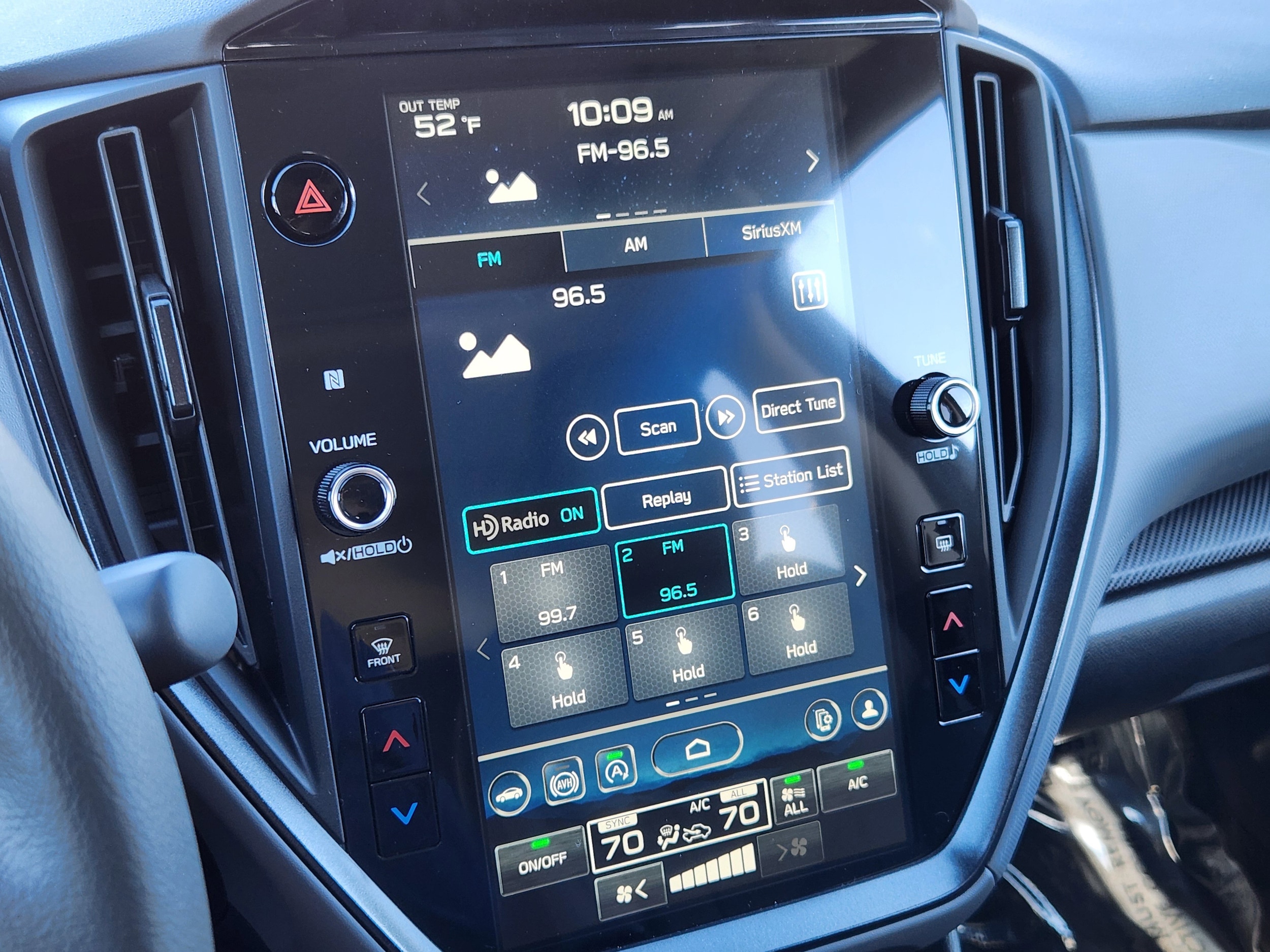 2025 Subaru Crosstrek Limited - Photo 17