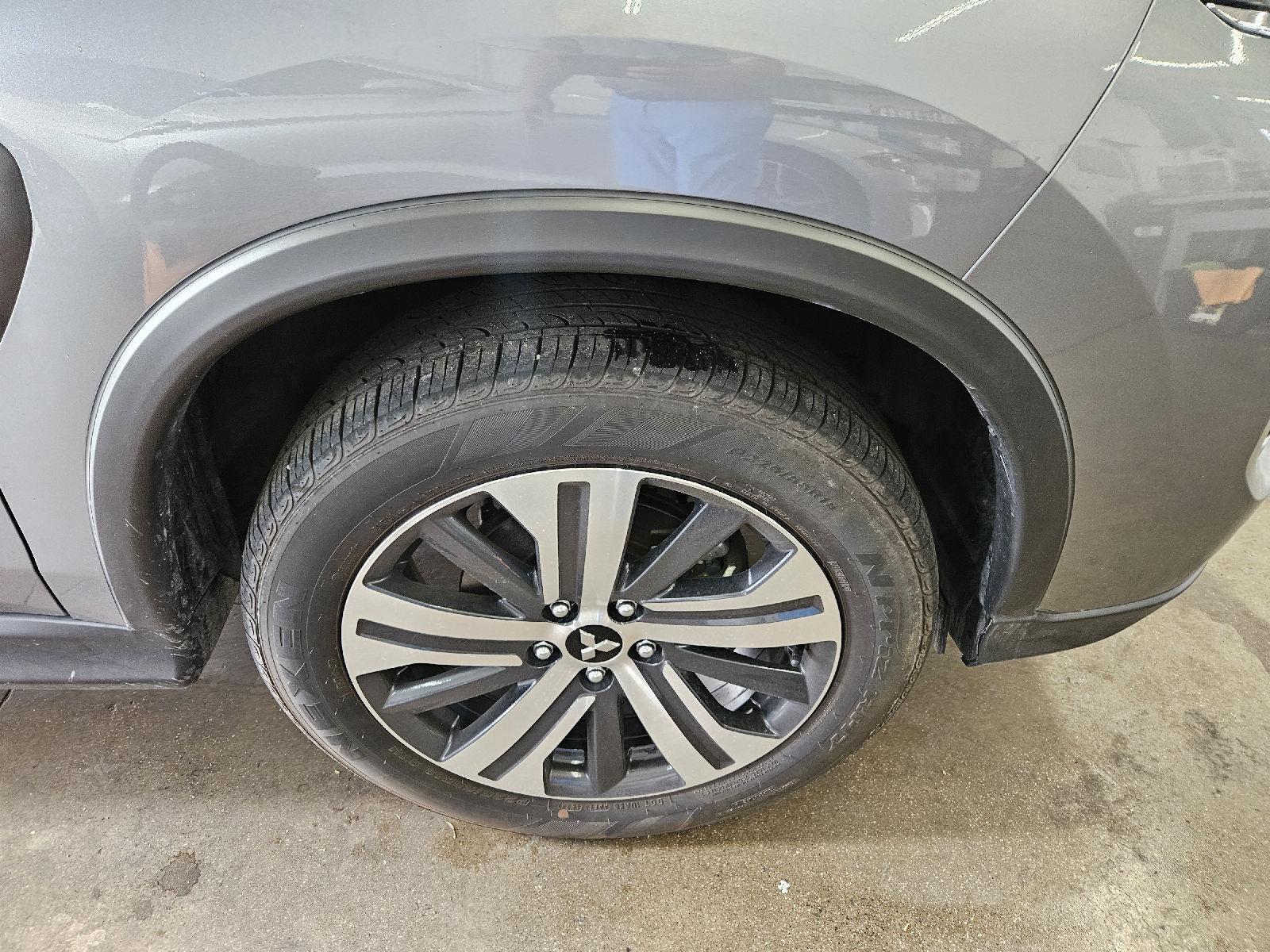 2025 Mitsubishi Outlander Sport ES - Photo 21