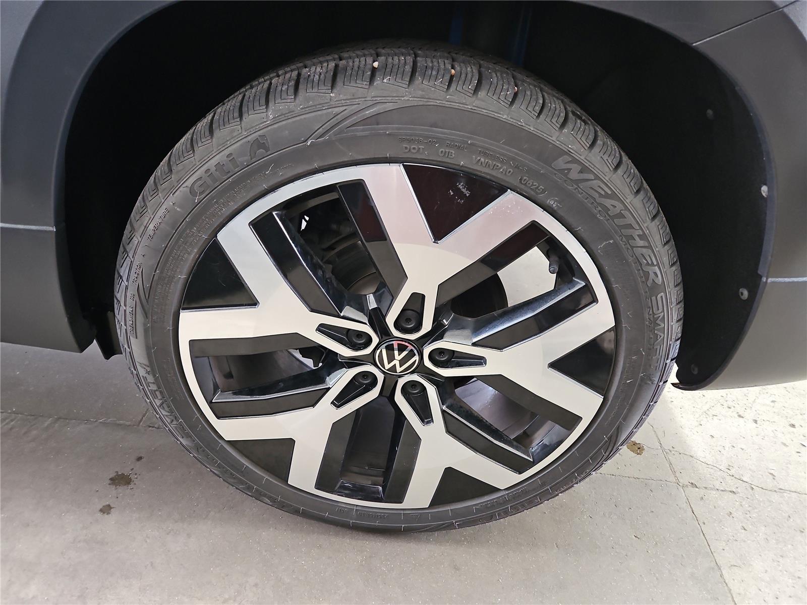 2023 Volkswagen Taos SEL - Photo 26