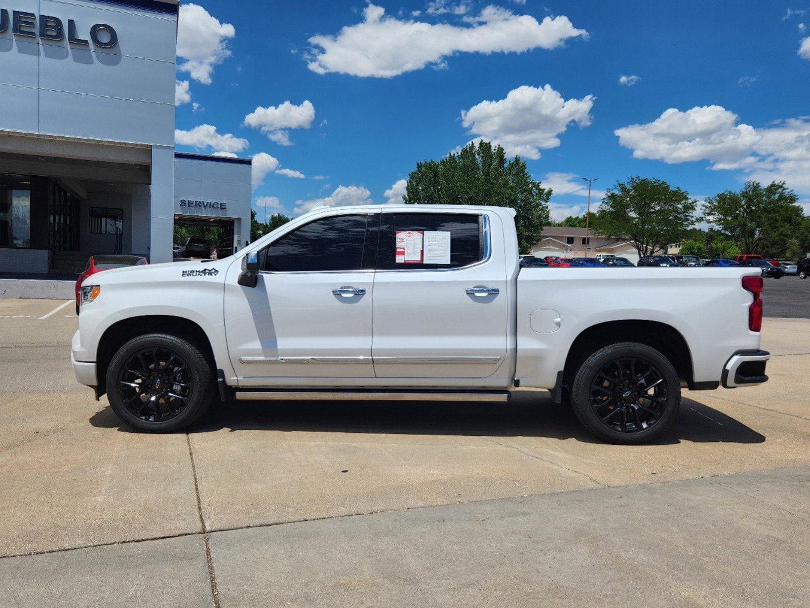 Used 2023 Chevrolet Silverado 1500 High Country with VIN 3GCUDJEL0PG131465 for sale in Pueblo, CO